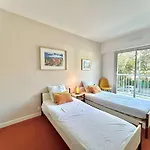 Confortable T3, 6 Couchages, Terrasse Et Parking - Quartier Benoit, - Fr-1-245-152 Apartment